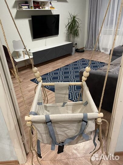 Детская качеля