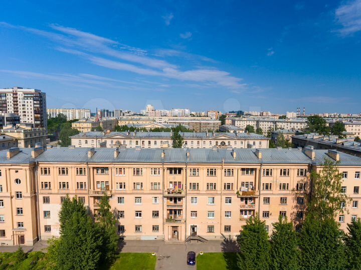 3-к. квартира, 131,5 м², 6/9 эт.