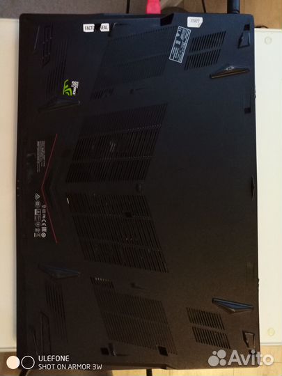 Игровой ноутбук MSI GP73 leopard 8RE