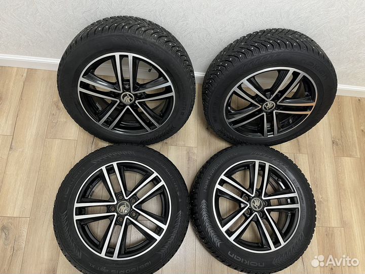 Колеса R15 зимние шип Nokian на skoda rapid, polo