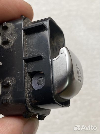 Mercedes W213 кнопка регулировки сидений