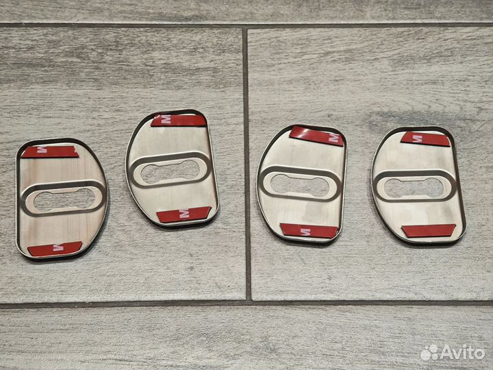 Накладки на замки дверей (хром) Лада Веста