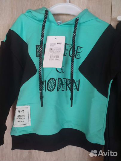 Спортивный костюм для девочки 98