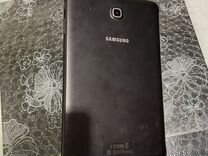 Планшет Samsung sm-t561