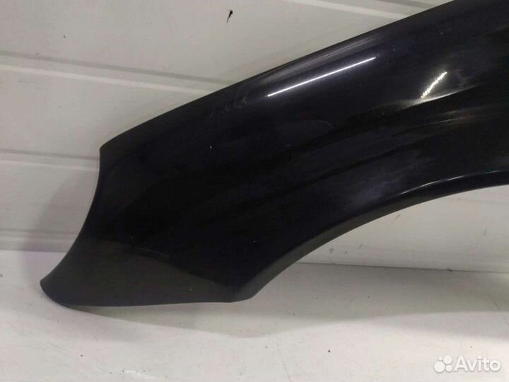 Крыло Mercedes С W203