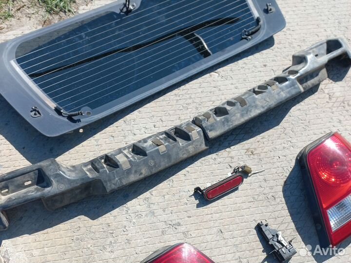 Kia Sorento (01-11)фонари задние стекло зад замок