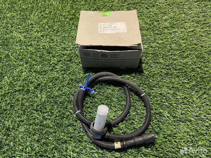 Датчик ABS задний Audi A8 S8 1994-1999 Vag