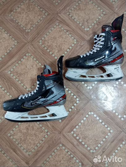 Хоккейные коньки bauer vapor 2x pro, 10,5 размер