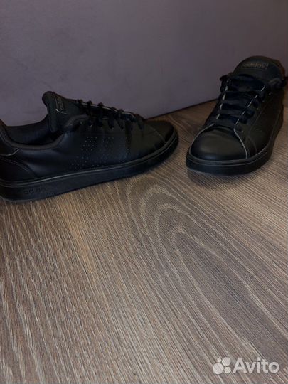 Adidas Advantage Base