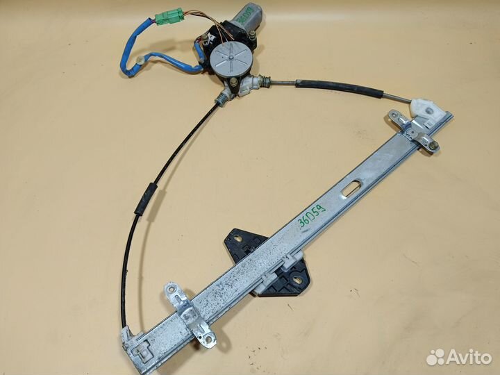 Стеклоподъёмник передний правый для Honda CR-V 2