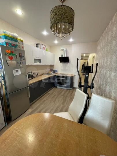 2-к. квартира, 71,5 м², 16/22 эт.