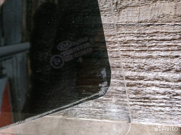 Стекло двери заднее левое Kia Rio X X-Line FB G4FG