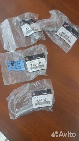 Болт подвески mitsubishi