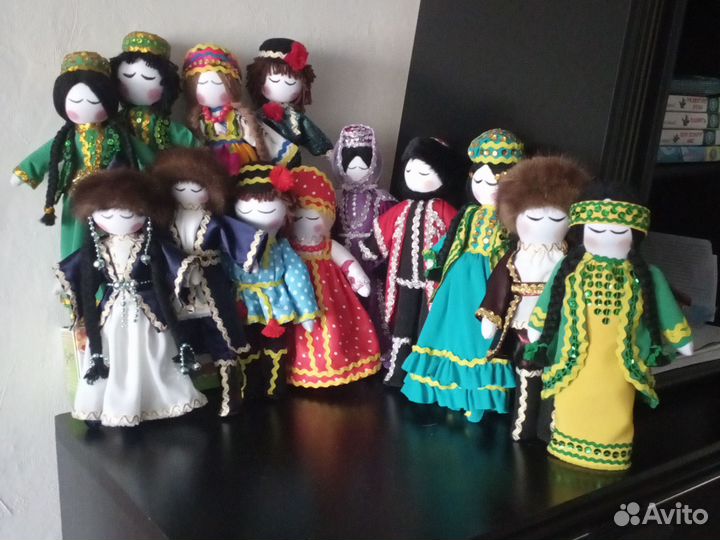 Куклы в национальных костюмах ручной работы