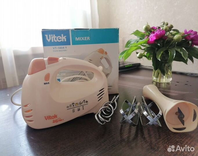 Миксер, ручной блендер vitek