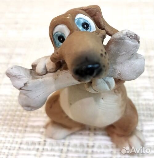 Статуэтка собака