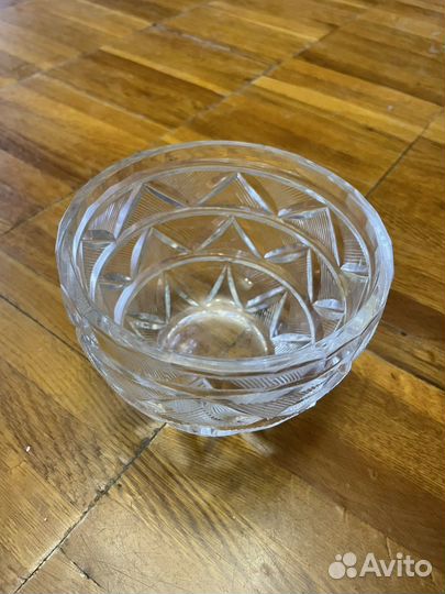 Вазы хрустальные