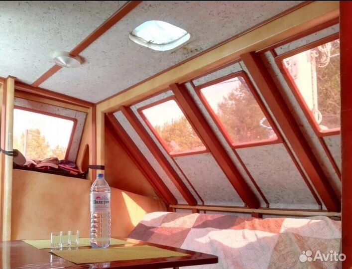 Прогулки на парусной яхте