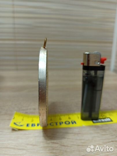 Медаль настольная