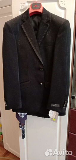 Костюм мужской