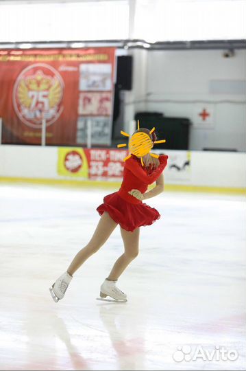 Костюм для фигурного катания