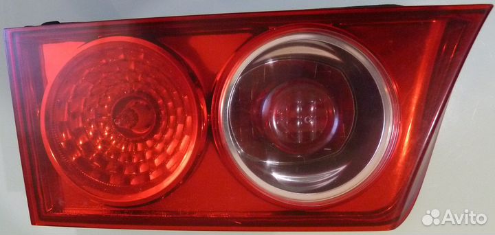 Фонарь в крышку багажника Honda Accord 7