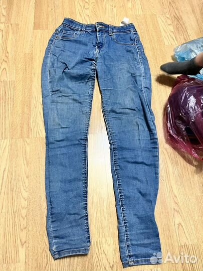 Джинсы