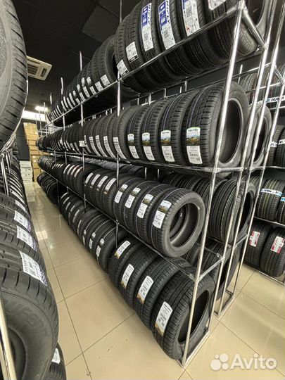 Hankook Dynapro HP2 RA33 235/60 R18 103H