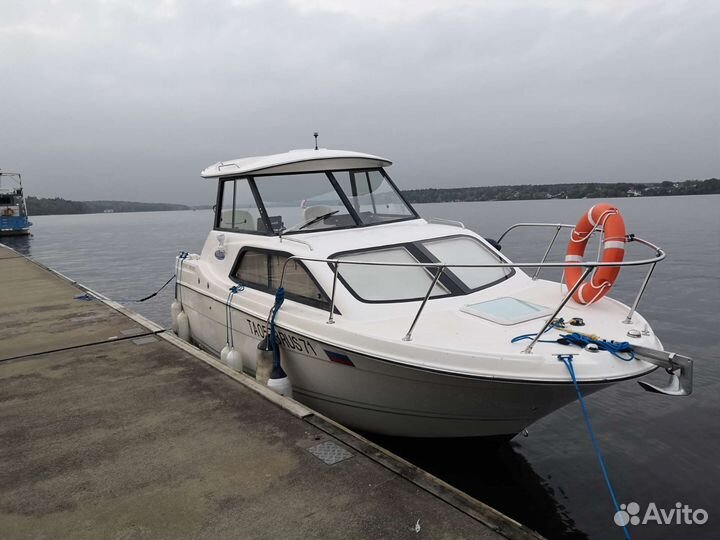Катер Bayliner 242, 2004г.в