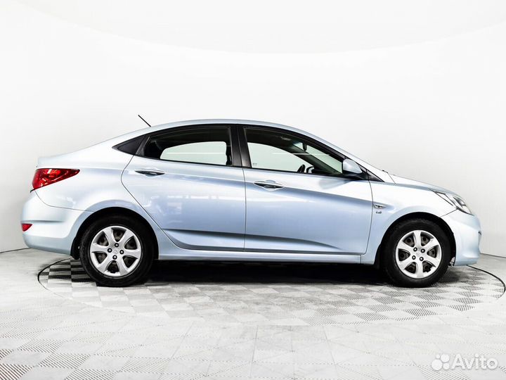 Hyundai Solaris 1.6 AT, 2011, 105 579 км
