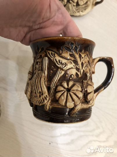 Керамическая Сахарница и две кружки