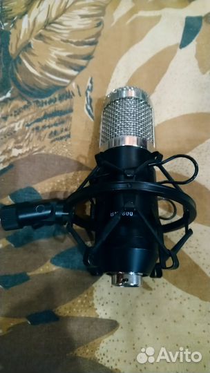 Микрофон конденсаторный hdsnh BM-800 + паук