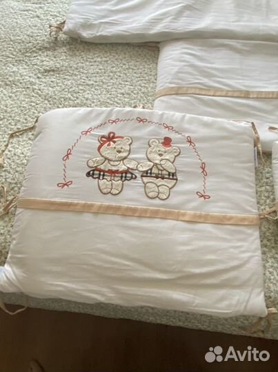 Бортики в детскую кроватку