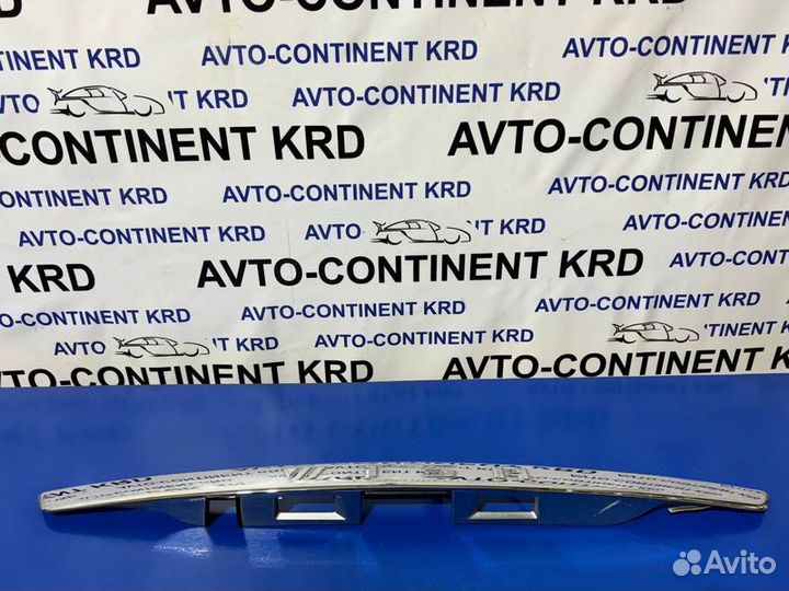 Накладка багажника Toyota Wish ZNE10 1ZZ