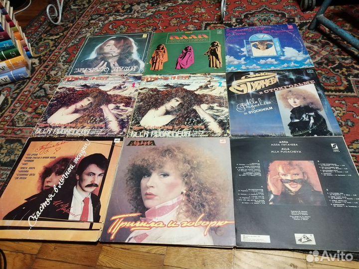 Пластинки Алла Пугачева и София Ротару по 50