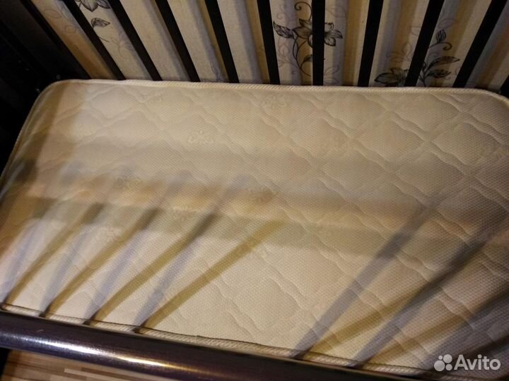 Кроватка/Комод/пеленальный столик