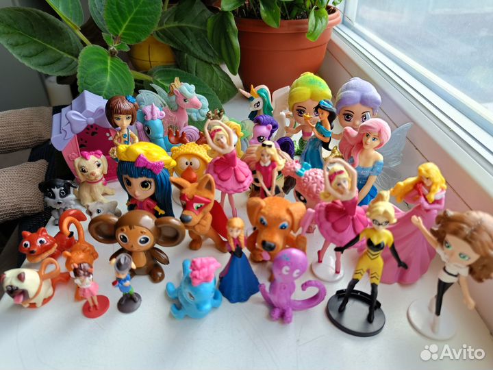 Фигурки Свитбокс Киндер