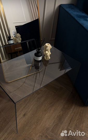 Журнальный столик прозрачный (оргстекло)