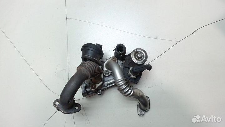 Клапан рециркуляции газов Volkswagen Passat 6, 201