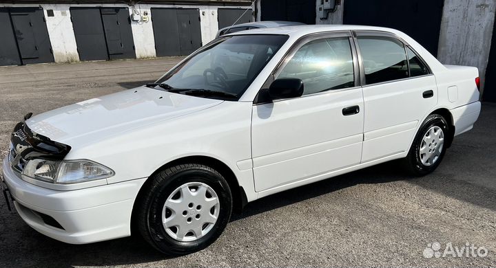 Toyota Carina 1.5 AT, 2001, 267 000 км