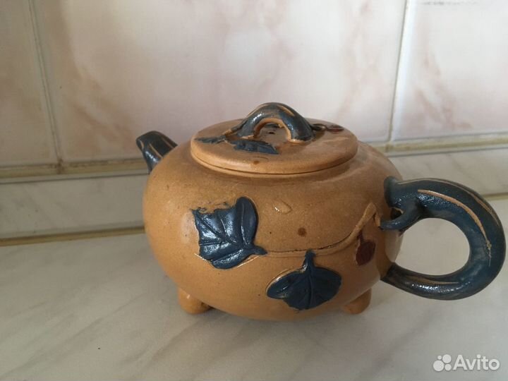 Чайники заварочные разных времен