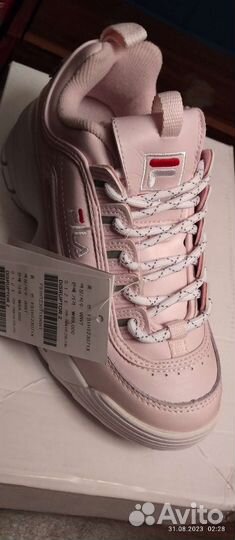 Кроссовки женские утеплённые 37 размер