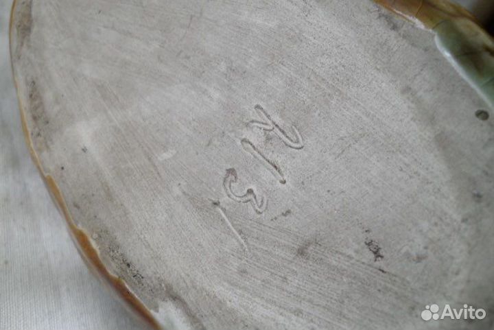 Статуэтки из фарфора