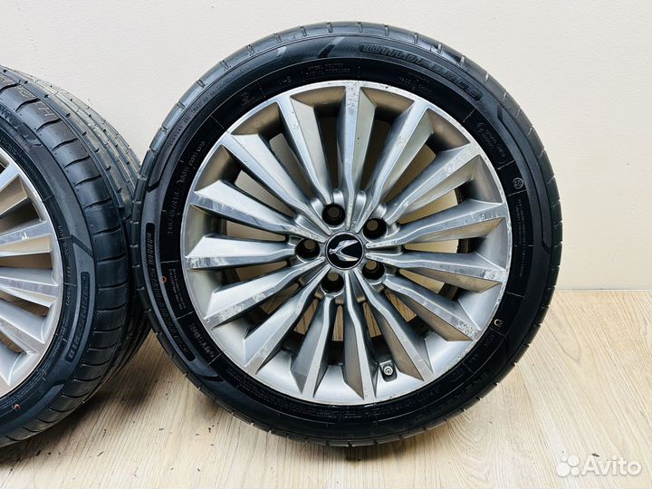 R18 Windforce Catchfors UHP 245/45, PCD 5x114.3 DIA 67.1