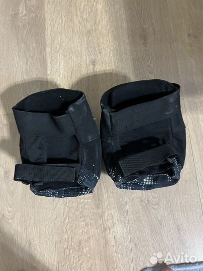 Наколенники Tech Team PRO для трюкового самоката