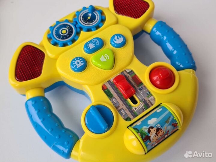 Развивающие игрушки для малышей пакетом