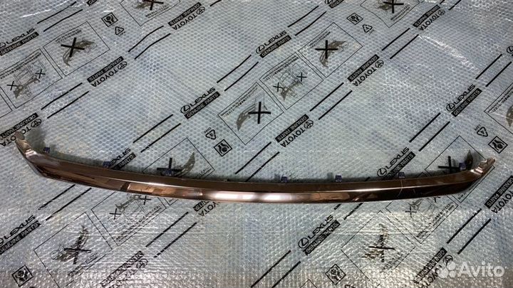 Молдинг решетки радиатора Lexus Rx4 2019