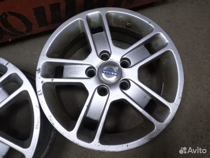 Диски Литые Б/У на Volvo 6х15