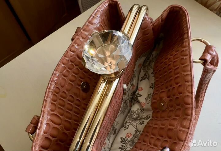Сумка guess