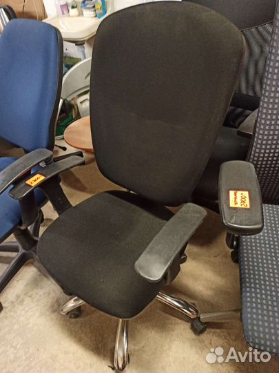 Офисное кресло бу